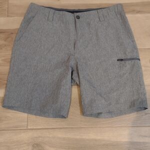 ZeroXposur Men's Light Gray Flat Front Shorts